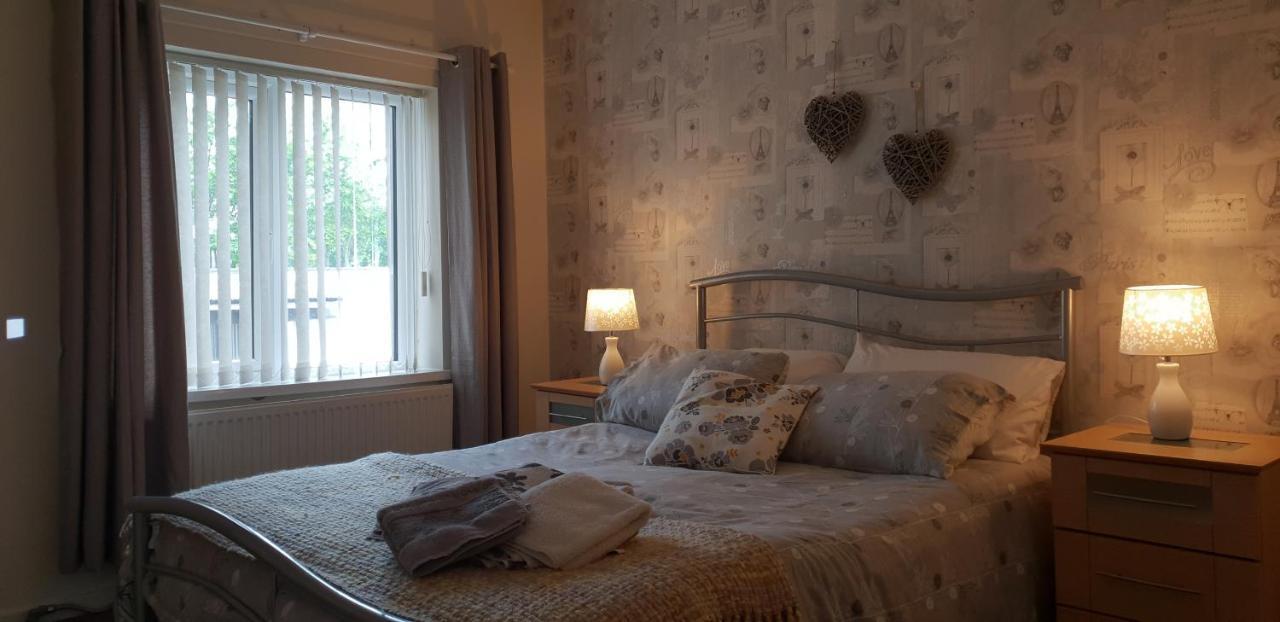 Villa Comfy Quiet Town House Strabane Exterior foto
